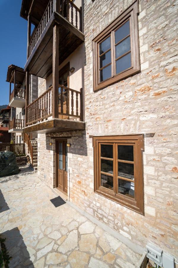 Villa Korfes-Κορφές Τριώροφη Βίλα Για Οικογένειες Και Παρέες Karpenísion Exteriör bild